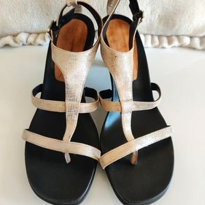 Donald J Pliner Temira T-Strap Made in Italy  Heel Sandals